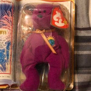 RARE! TY McDonalds. “2000 The MiLLENNIUM Bear??